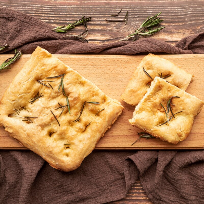 Savona at the Table: 5 Authentic Flavors Not to Miss